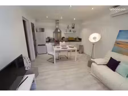 t2 meublé avec patio 15 m² et climatisation – sigean