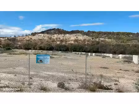 terrain 360 m² bages