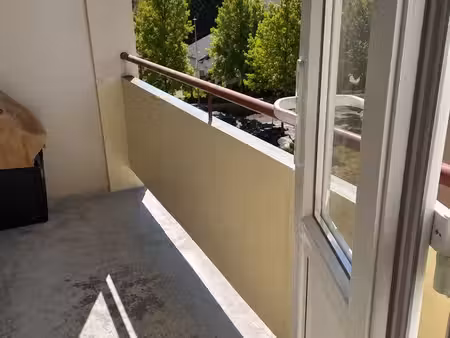f3 53 m² refait à neuf - particulier