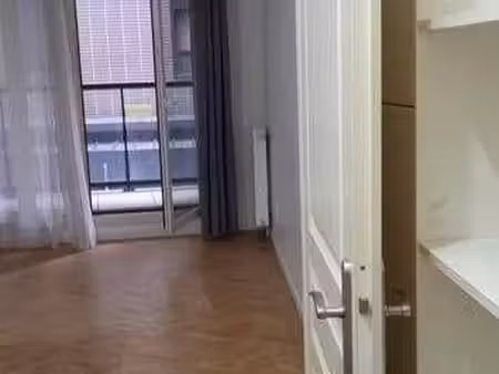 superbe 2p 39m² avec grand balcon