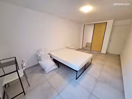 appartement 1 pièce 18 m²