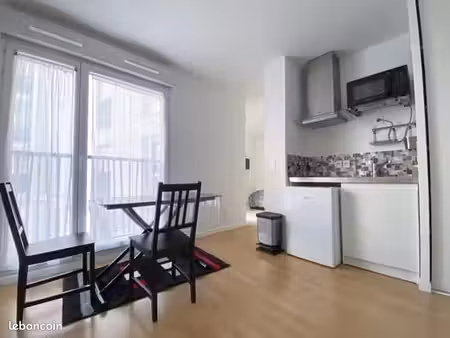 studio meublé 19 m²-proche rer a-noisy-le-grand