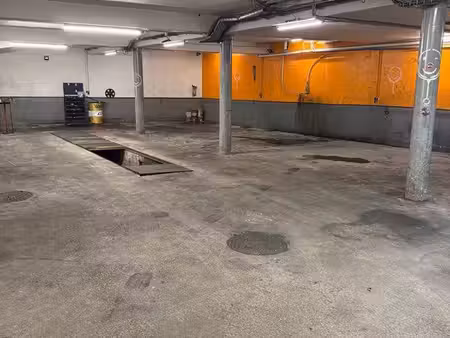 ? à céder – garage / local professionnel de 385 m² – activité mécanique
