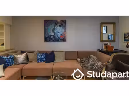 maison 1 pièce 250 m²