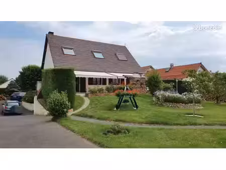maison familiale 142 m² avec grand jardin