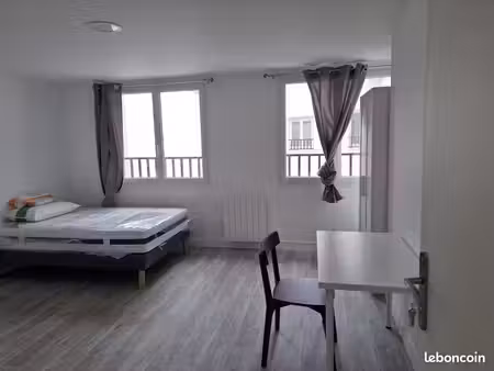 studio argenteuil a louer