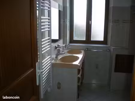 appartement t2 meublé  terrasse
