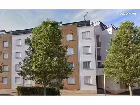 appartement t3 lumineux de 65 m² avec 2 balcons – évry-courcouronnes