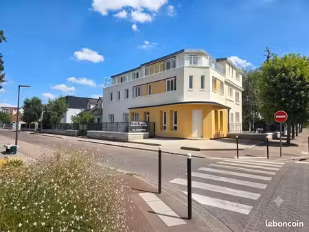 morangis (91) – bureaux médicaux flambant neufs à louer  en face de la mairie