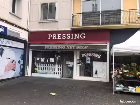 local commercial ancien pressing