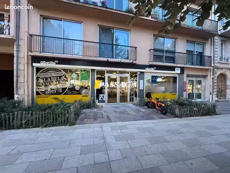 local commercial 105 m² rodez