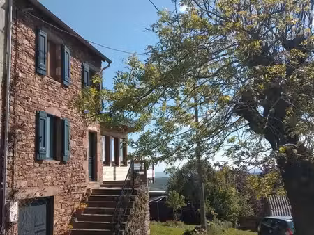 maison. 5 pièces. 95 m²