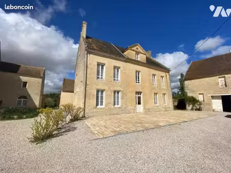 maison 15 pièces 260 m²