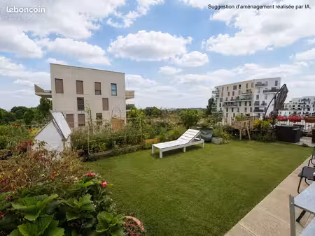 appartement familial avec belle terrasse et parking à bobigny