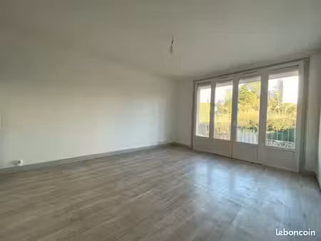 appartement 3 pièces 55 m²