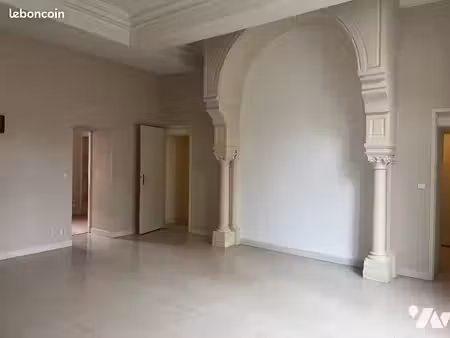 appartement 2 pièces 56 m²