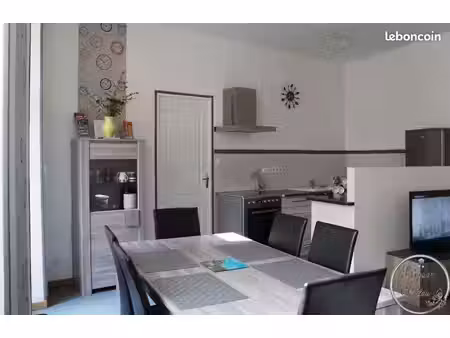 clé en main — t2 meublé 45 m² en hypercentre de millau