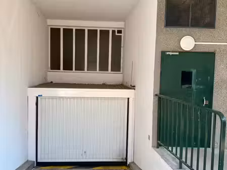 vends place de parking proche m° marcel sembat