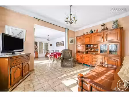 maison de ville 4 pièces 100 m²