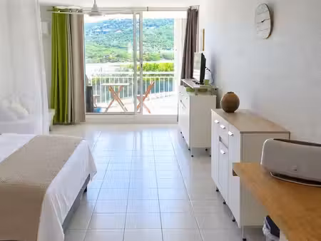 saint martin studio baie orientale mont vernon