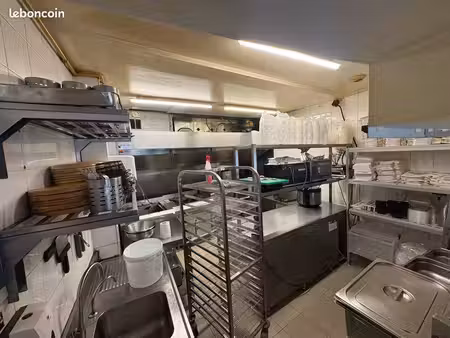 restauration rapide  sandwicherie montreuil 86m²