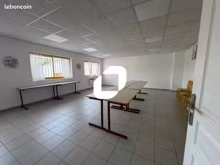 bureaux 110 m²