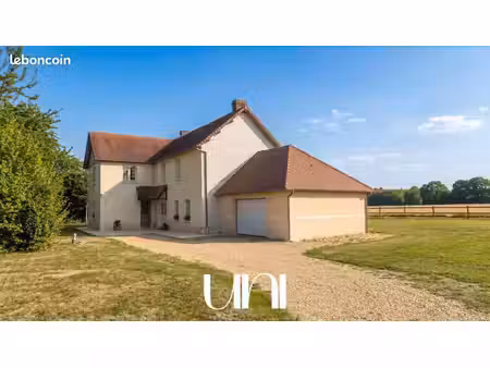 maison 6 pièces 166 m²