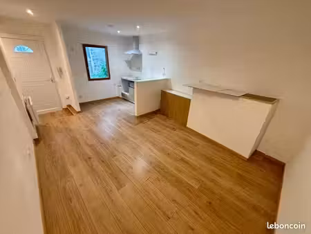 appartement t2 40m2 centre ville aurillac