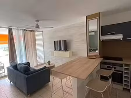 ? à vendre – f3 meublé  vue dégagée et cadre paisible au robert