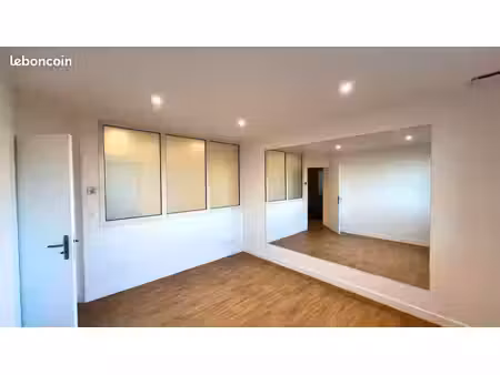 bureau privé 14 5m2