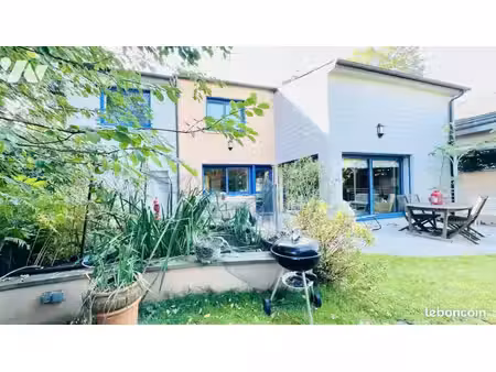 maison 6 pièces 146 m²