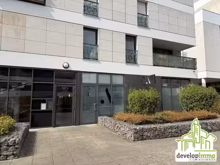 bureaux 123 m²