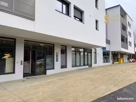 local 76 m² caen