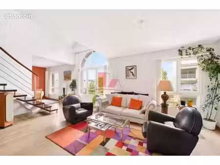 duplex 5 pièces 118 m²