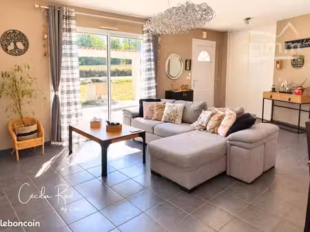 maison 4 pièces 93 m²