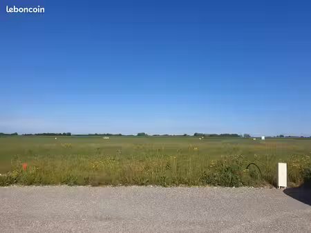 terrain à bâtir de 408 m² à bourgneuf (17)