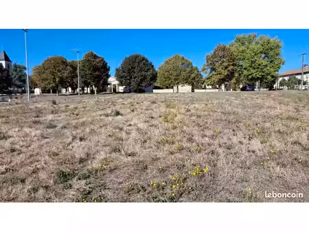 terrain 2 000 m² fontaines d ozillac