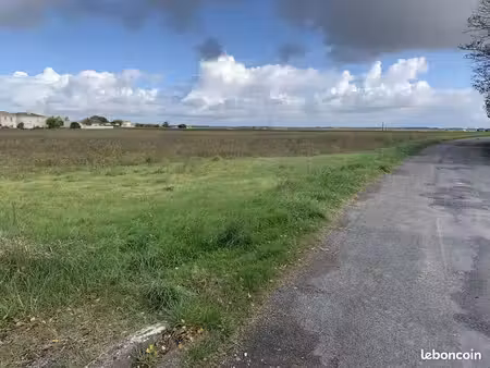 terrain à bâtir de 320 m2 au prix de 92500 à saint-georges-de-didonne (17)