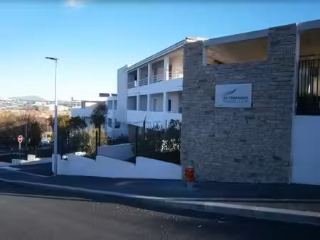 bel appartement t3 avec box