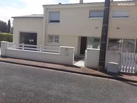 vend maison avec un étage