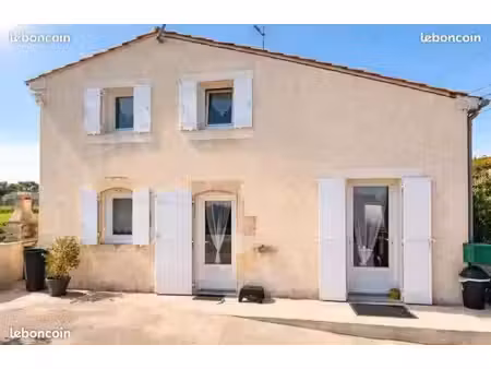 maison 3 pièces avec beau terrain arboré et clôturé – tugéras-saint-maurice