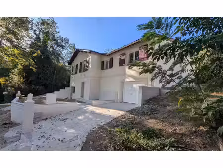 maison 8 pièces