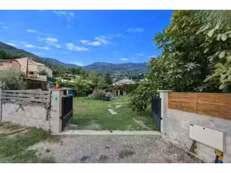 vente terrain 741 m² contes (06390)
