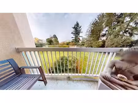 appartement rénové quartier calme  avec garage et cave