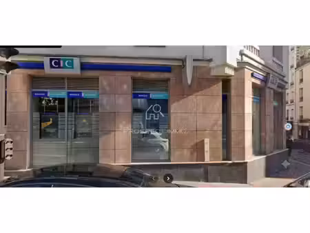 local commercial 130m2