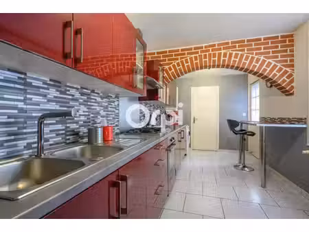 la parfaite maison familiale avec beau jardin