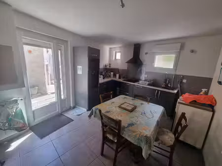 vente maison 6 pièces  121.83m²  gardie
