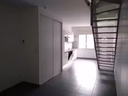 location appartement 3 pièces  52.82m²  aiguillon