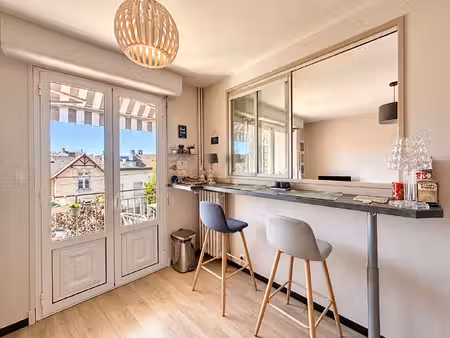appartement t3 rénové avec balcon à vendre à brive-la-gaillarde ? roseraie