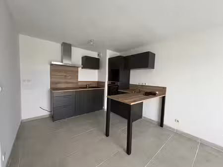 appartement t2 44m² situé à chauray